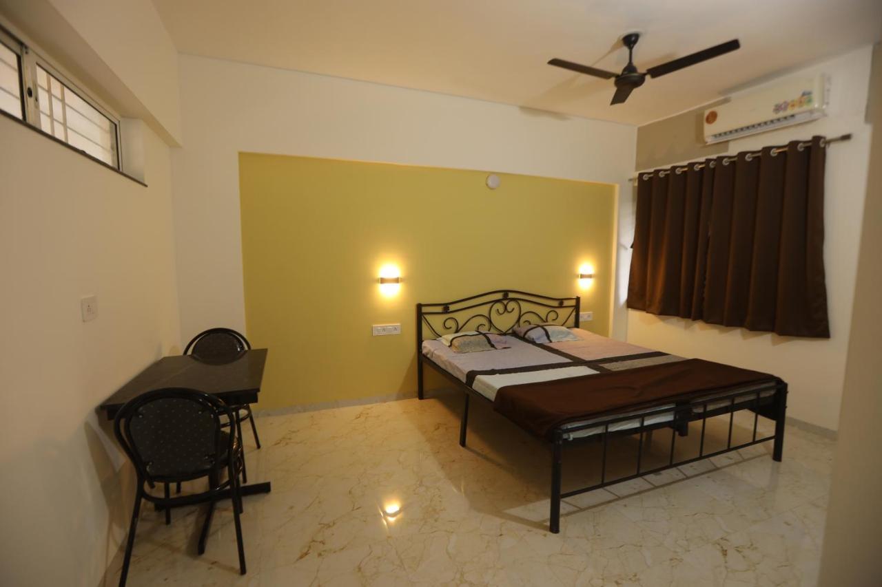 Shree Swami Samarth Resort Diveāgar Esterno foto